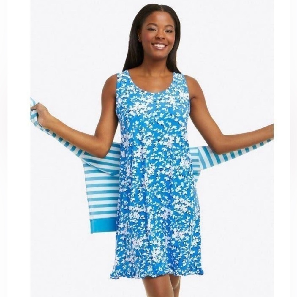 2/$30 Draper James casual blue and white floral shift dress.  Size S/M